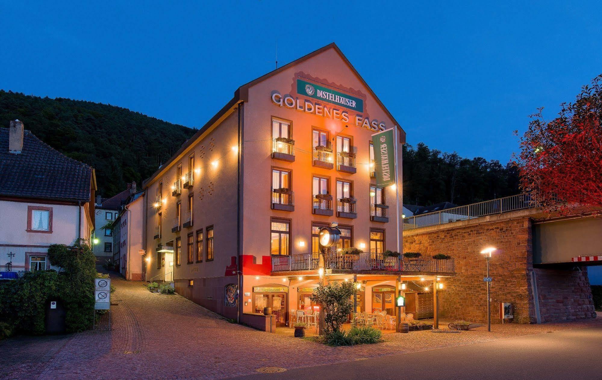 Hotel Goldenes Fass 프로이덴베르크 외부 사진